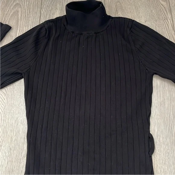 Elegant Black Long Sleeve Dress - Picture 6 of 8